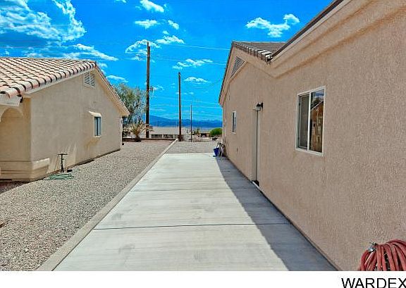 3rd image of 1197 Pueblo Dr