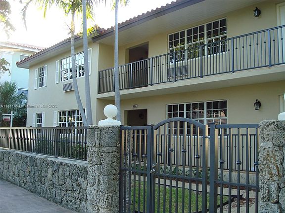 2nd image of 35 Antilla Ave APT 9