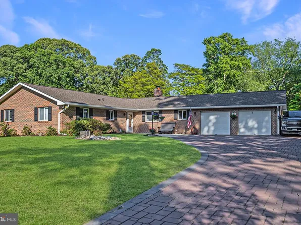7 Sonora Dr, Pasadena, MD 21122