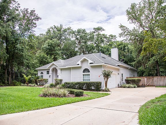 3rd image of 7812 NW 50th St
