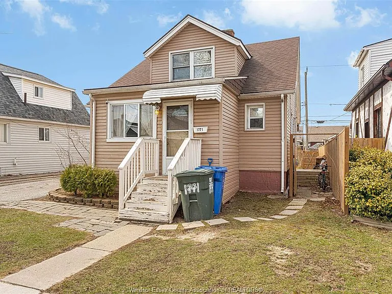 1771 Windermere Rd — Photo 4