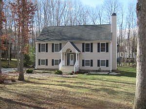 1st image of 605 Jefferson Woods Dr