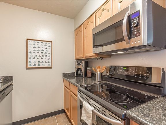 4th image of 1313 N Williams St APT 804