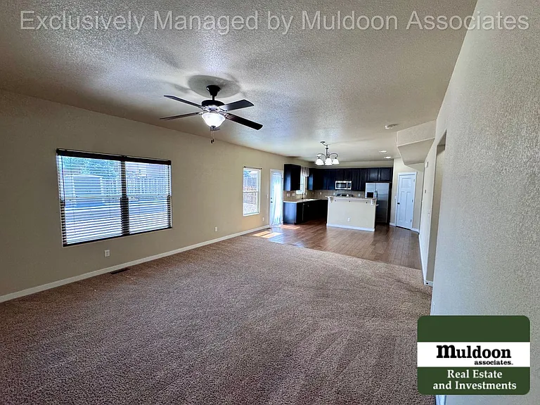 7696 Bonterra Ln — Photo 4