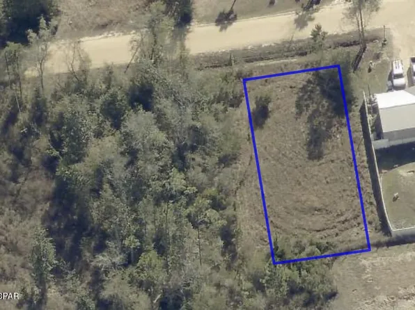 11813 Laurel St, Fountain, FL 32438