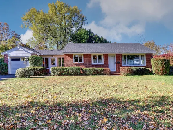 2025 Wallace St, Stroudsburg, PA 18360