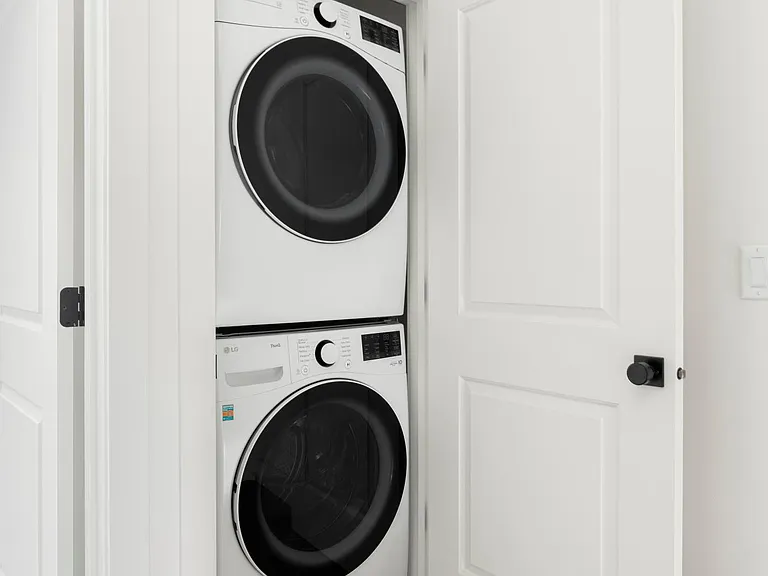 23 Views Townhomes — Photo 14