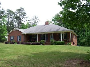593 Oakwood Pointe Rd, Appling, GA 30802