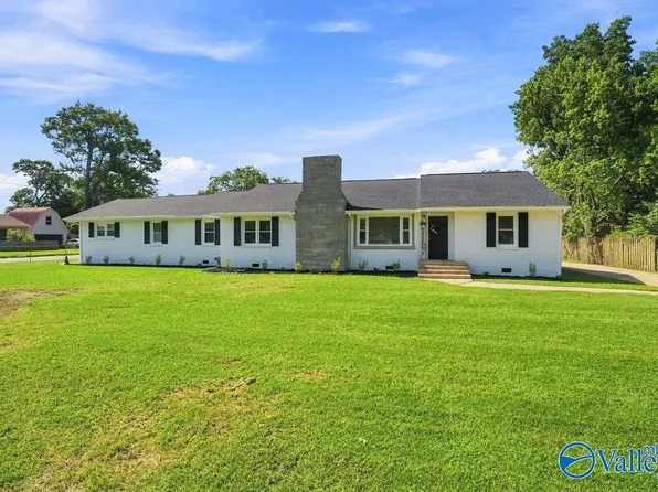 1006 Forrest St, Athens, AL 35611