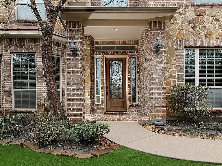 18 Shallowford Pl — Photo 3
