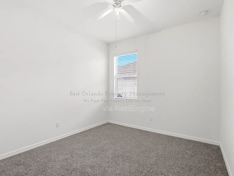 3912 Wind Dancer Cir — Photo 22