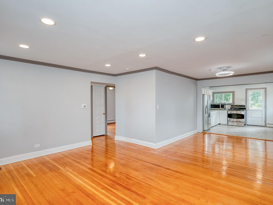 20 Left Wing Dr, Middle River, MD 21220 MLS MDBC2074438 Zillow