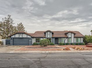 3637 Solitude Rd, Las Vegas, NV 89108