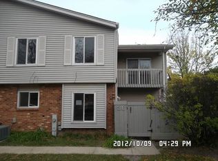 3 E Fernwood Dr, Bolingbrook, IL