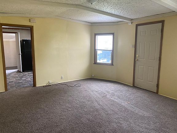 3rd image of 302 S Black St #1