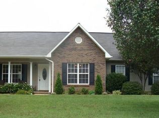 815 Rock Barn Rd NE, Conover, NC 28613