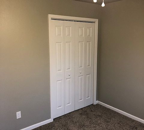 5th image of 1602 N Brooks Ct