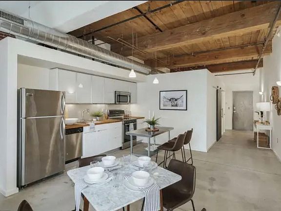 5th image of 1714 Memphis St APT 105