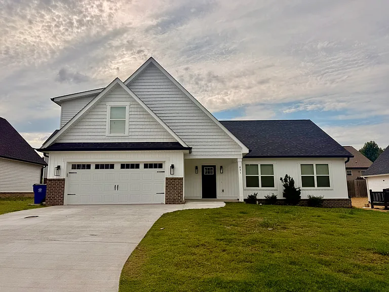 631 Brookes Lndg NW — Photo 14