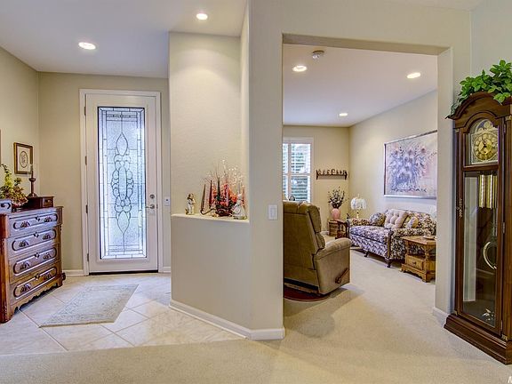 3rd image of 230 Mountain Quail Ct