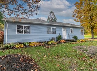 229 W Genesee St, Chittenango, NY 13037