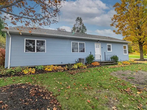 229 W Genesee St, Chittenango, NY 13037