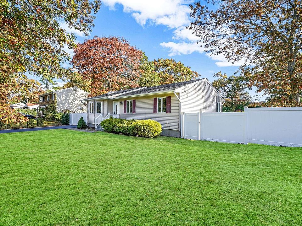 53 Chestnut St, Coram, NY 11727 MLS 3442006 Zillow