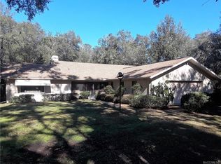 12117 W Apple Tree Pl, Crystal River, FL 34428