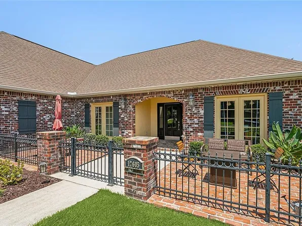 17605 Ridgewood Dr, Hammond, LA 70403