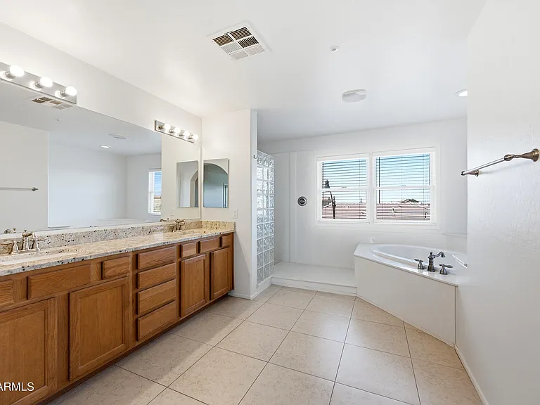 3691 E Leslie Dr — Photo 21