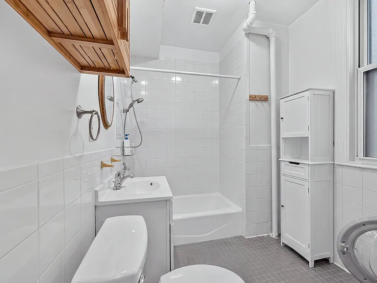 631 W End Ave #1 — Photo 13