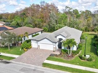 4101 E Hampton Cir, Alva, FL 33920