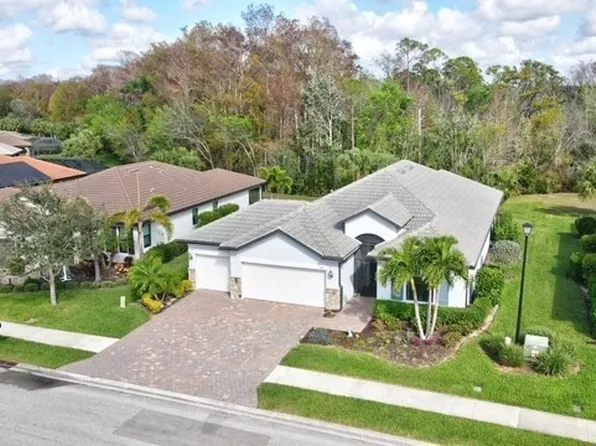 4101 E Hampton Cir, Alva, FL 33920