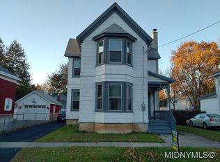 18 Moseley St, Whitesboro, NY 13492