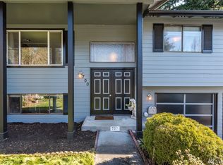 700 N 18th Pl, Mount Vernon, WA 98273