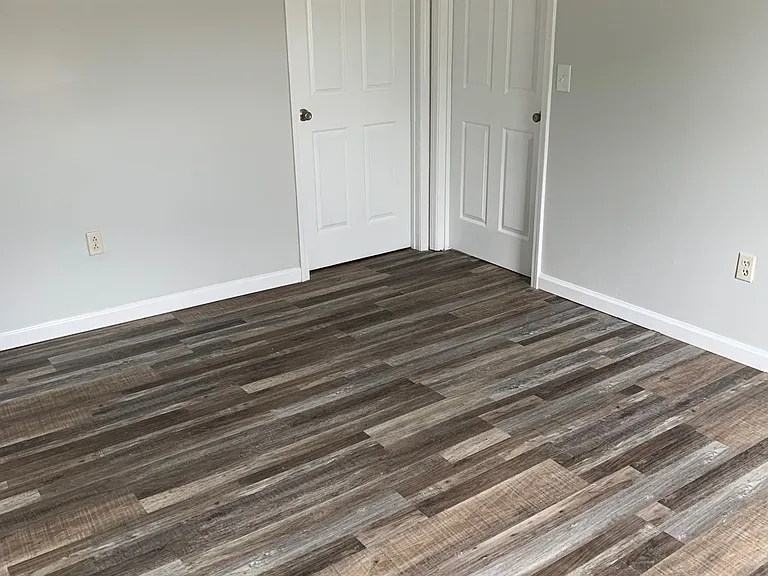 1602 W Sullivan St #4 — Photo 3