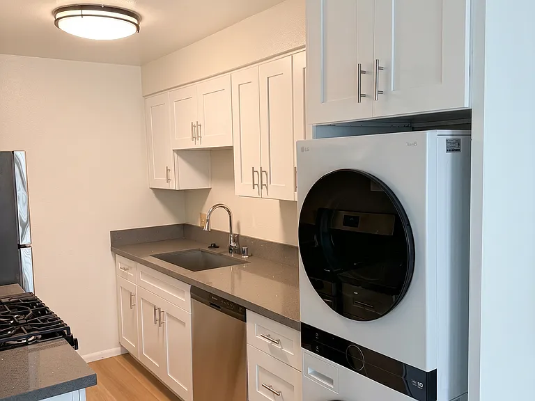 5358 Circle Dr #205 — Photo 1