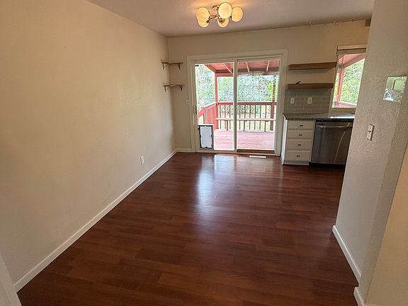 3rd image of 6637 Ingalls Ct