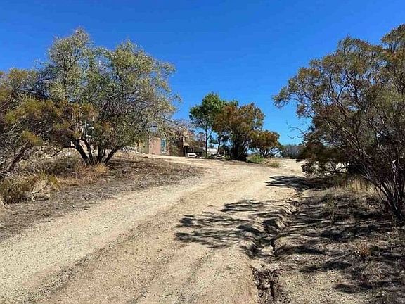 2nd image of 50950 Tule Peak Rd