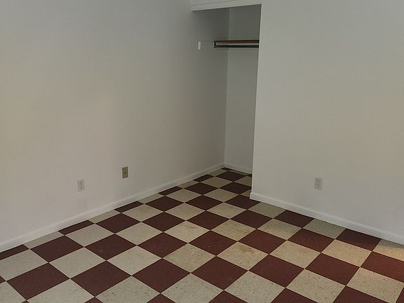 5th image of 321 N 5th St #C