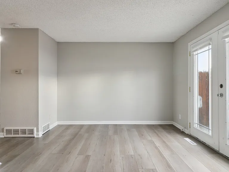 13939 E Bails Pl — Photo 4