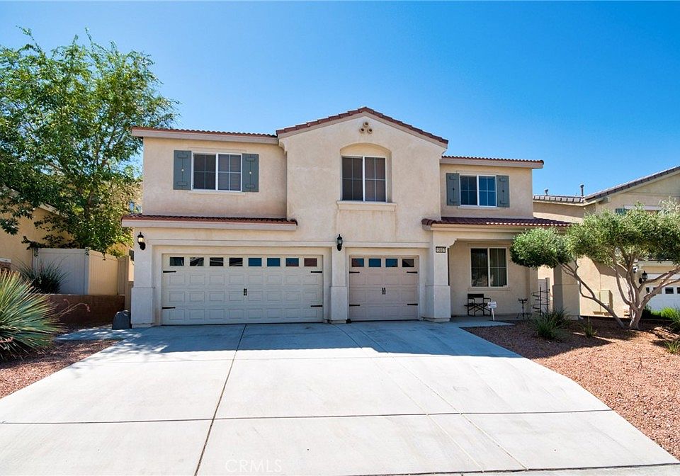 1st image of 15807 Barrel Cactus Ln