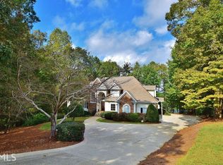 3194 Deep Water Dr, Gainesville, GA 30506