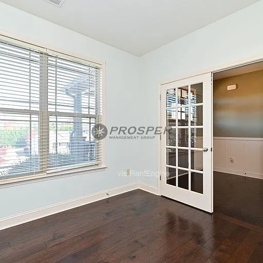 709 Ravel Ct — Photo 33