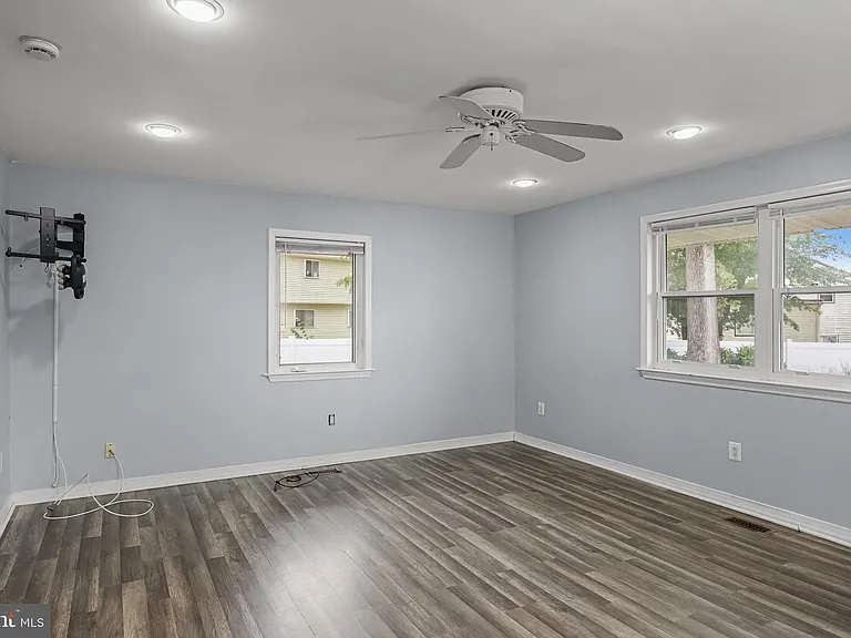 32 Larkin Rd — Photo 15