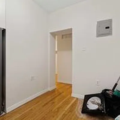 Rented by Dalan Rentals | media 19