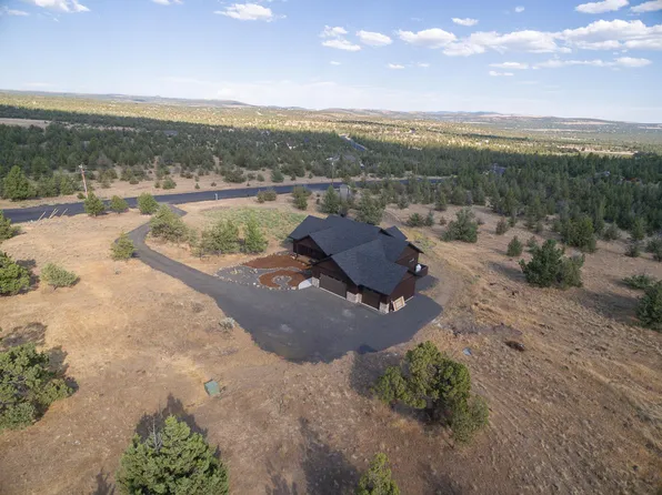 1492 SE Texas Cir, Prineville, OR 97754