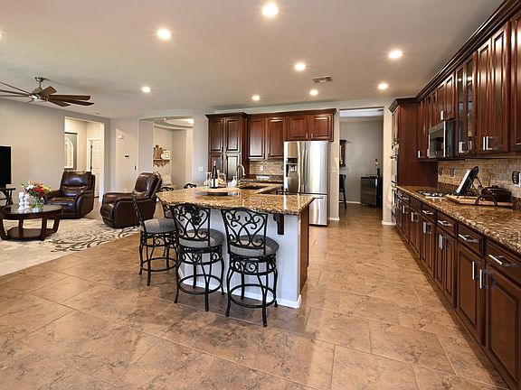 5th image of 5332 W Samantha Way