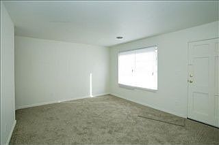 3rd image of 5602 Roanoke St