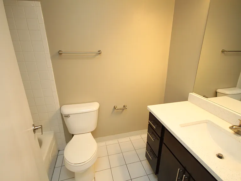 1802 N Halsted St #E — Photo 7